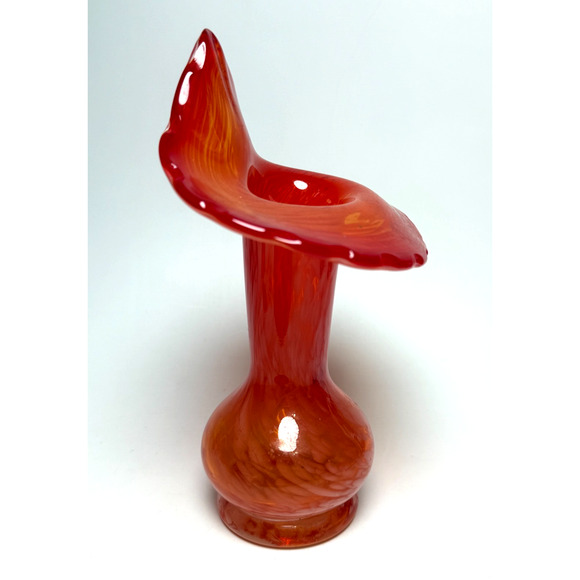 Mouth Blown 7.25" Red & White Swirl Jack In The Pulpit Art Glass Vase Handmade - Picture 2 of 5